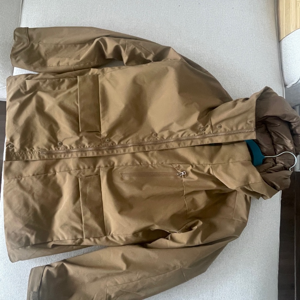 Uniqlo Ultra Warm Hybrid Down Coat